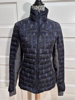 Lululemon Fluff Off Down Jacket Size 6 Stained Glass Love Nightfall Black $198